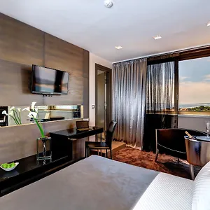 4* Panzió The View Luxury